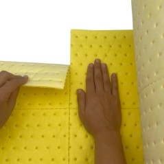 ABSORBANT PRODUITS CHIMIQUES JAUNE - ROULEAU 46MX38CM